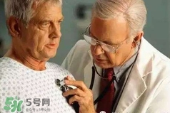 心臟病是怎么引起的？心臟病的早期癥狀有哪些