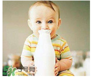 嬰幼兒奶粉為什么會有腥味 奶粉有腥味是正常的嗎？