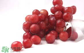 紅提變軟了還能吃嗎？紅提變軟是不是壞了？