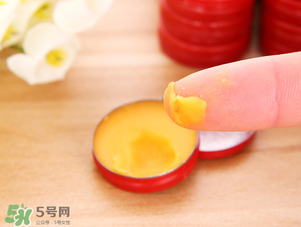 清涼油能治扁平疣嗎？清涼油可以治扁平疣嗎？