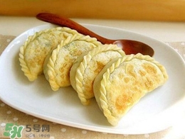 韭菜盒子為什么一烙就開口？韭菜盒子怎么烙軟