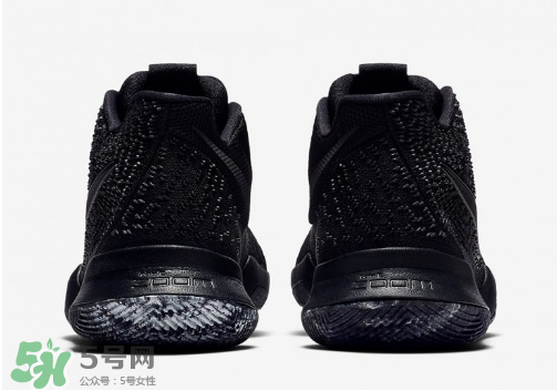 nike kyrie 3 triple black多少錢(qián)？耐克歐文3代純黑配色專柜價(jià)格