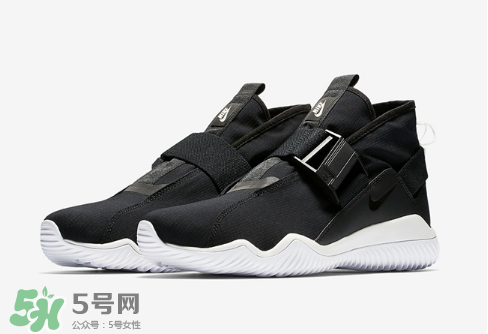 nikelab acg 07 kmtr機(jī)能運(yùn)動(dòng)鞋黑白配色什么時(shí)候發(fā)售？