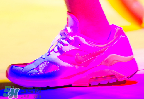 cdg與nike air max 180聯(lián)名氣墊運動鞋什么時候發(fā)售？