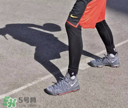 nike kd9 elite上腳怎么樣？耐克kd9 elite實(shí)戰(zhàn)測(cè)評(píng)