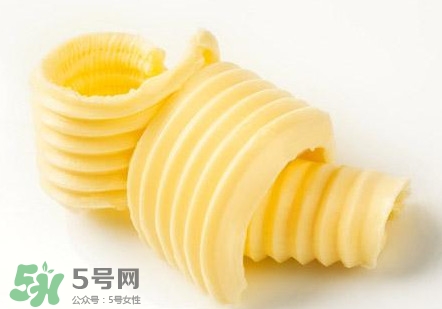 戚風(fēng)蛋糕可以用黃油嗎？戚風(fēng)蛋糕可以用黃油嗎