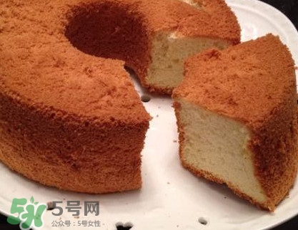 戚風(fēng)蛋糕為什么不蓬松？戚風(fēng)蛋糕不蓬松的原因