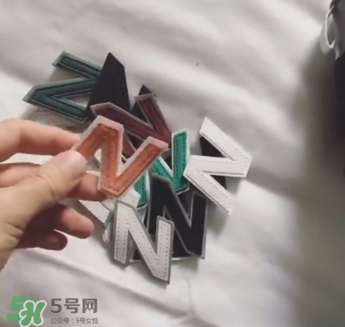 new balance 574s三方聯(lián)名灰色版配色怎么樣？