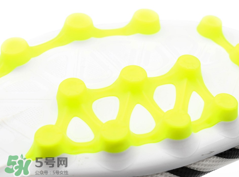 adidas nemeziz 17+怎么樣？阿迪達(dá)斯斑馬足球鞋測(cè)評(píng)