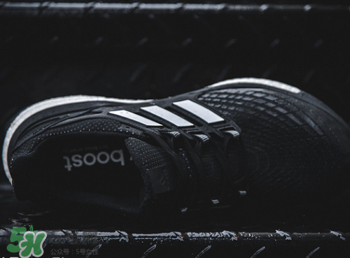 adidas energy boost4上腳怎么樣？阿迪達(dá)斯跑步鞋2017測評