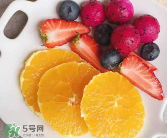 藍莓和橙子能一起吃嗎？藍莓和橙子一起吃好嗎？