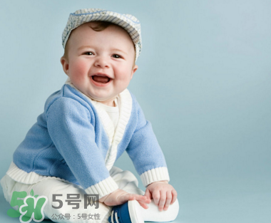母乳喂養(yǎng)胸會變大嗎？母乳喂養(yǎng)后胸部的變化