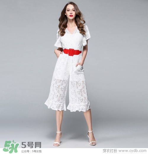 8月份穿什么衣服？八月份穿衣搭配