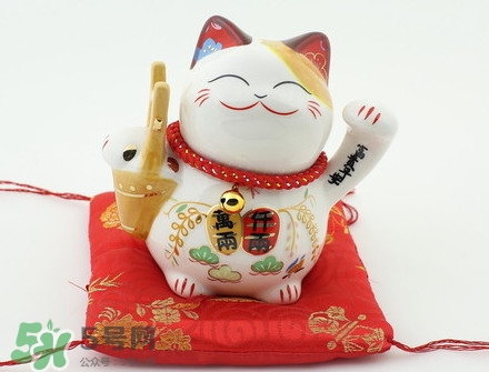 不同顏色的招財貓代表什么意思？招財貓的寓意是什么