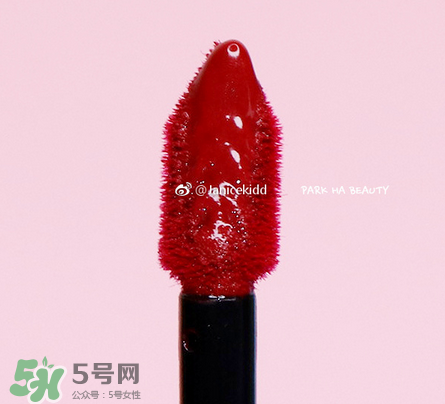 ysl黑管唇釉413是什么顏色？ysl圣羅蘭黑管唇釉413試色