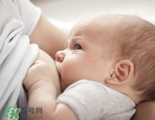 八月份可以斷奶嗎？8月份可以斷奶嗎？