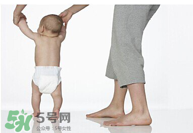 寶寶八字腳怎么矯正 寶寶八字腳可以矯正嗎？
