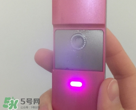補水儀可以帶水充電嗎？補水儀怎么充電
