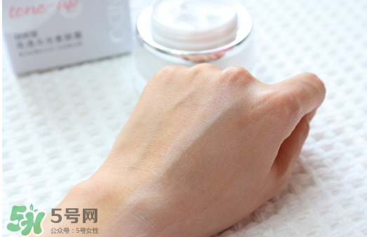 自然堂粉紅素顏霜怎么樣？自然堂粉紅素顏霜多少錢？