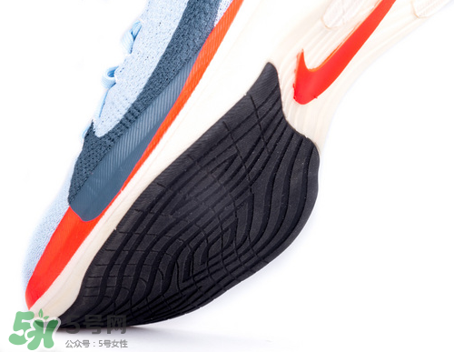 nike zoom vaporfly elite怎么樣？耐克zoom vaporfly測(cè)評(píng)