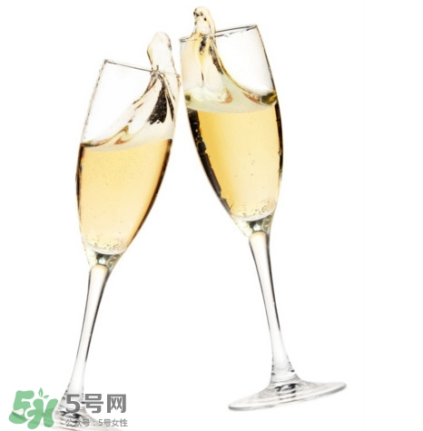 香檳是酒嗎？香檳是什么酒？