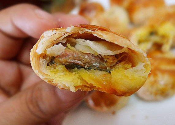 老婆餅怎么做好吃？最正宗的老婆餅是什么餡的
