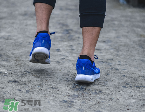 nike lunarepic low flyknit 2腳感怎么樣？耐克lunarepic low2測(cè)評(píng)