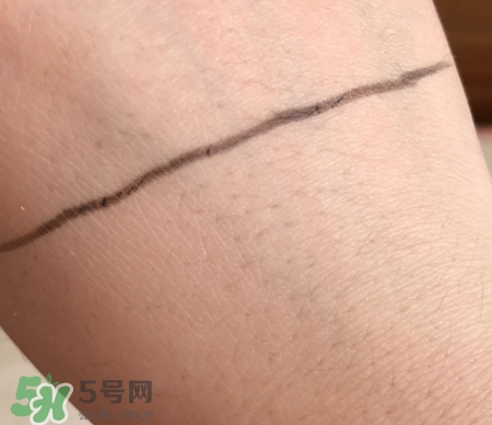 zeesea滾輪bb霜怎么用？zeesea滾輪bb霜使用方法