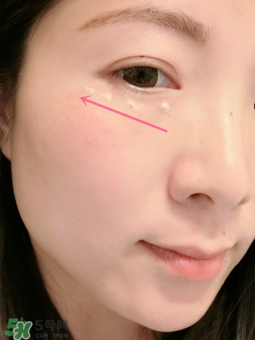 玉蘭油眼部素顏霜怎么用？玉蘭油眼部素顏霜使用方法