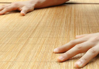 竹涼席和藤?zèng)鱿膫€(gè)好？竹涼席可以暴曬嗎