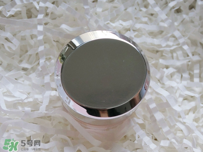 玉蘭油眼部素顏霜怎么用？玉蘭油眼部素顏霜使用方法