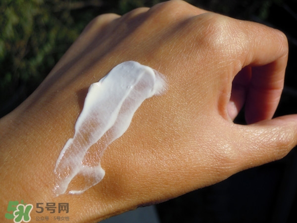 玉蘭油素顏霜怎么樣？玉蘭油素顏霜多少錢？