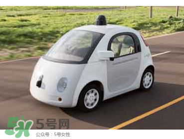 李彥宏坐無人駕駛汽車上五環(huán) 無人駕駛汽車什么時候上市？