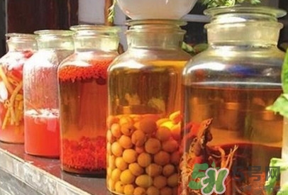 黑枸杞可以泡酒嗎？黑枸杞泡酒的方法