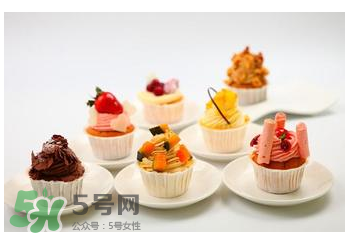 哺乳期吃甜食對(duì)寶寶有影響嗎？哺乳期吃甜食母乳會(huì)變甜嗎？
