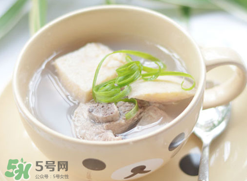 榴蓮殼燉排骨殼能吃嗎？榴蓮殼燉排骨什么味道？