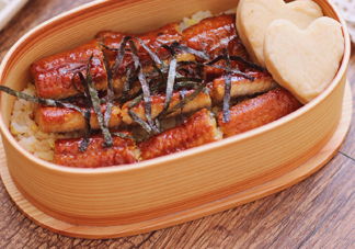 鰻魚飯好吃嗎？鰻魚飯有刺嗎？