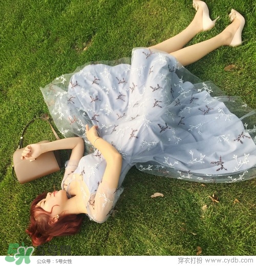 8月份去三亞穿什么？八月份去三亞穿什么衣服？