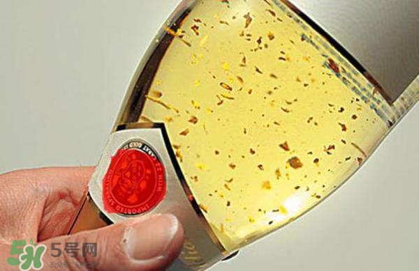 金箔冰淇淋不會(huì)中毒嗎？金箔冰淇淋能吃嗎