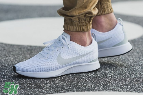 nike dualtone racer多少錢？耐克dualtone racer跑鞋價格