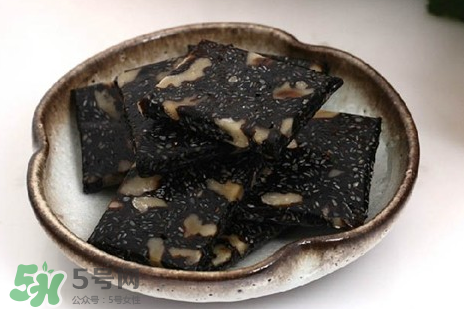 哺乳期吃阿膠對寶寶有影響嗎？哺乳期能不能吃阿膠？