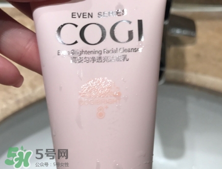 高姿防曬霜怎么樣？高姿防曬霜適合年齡