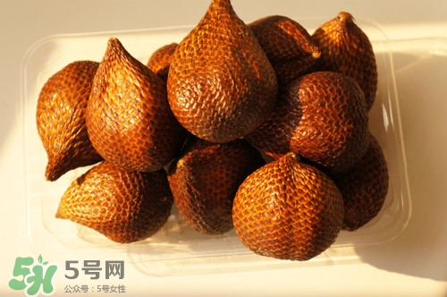 蛇皮果怎么挑？蛇皮果怎么剝？