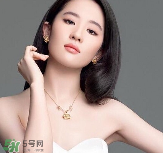 打call是什么意思？瘋狂打call是什么意思？