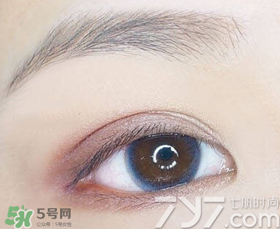 nars吉隆坡眼影怎么畫？nars吉隆坡雙色眼影畫法圖解