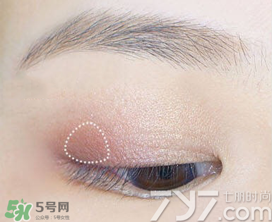 nars吉隆坡眼影怎么畫？nars吉隆坡雙色眼影畫法圖解