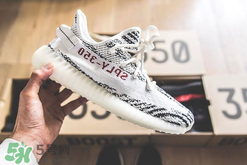 adidas yeezy 350 v2 boost zebra白斑馬市場價多少錢？