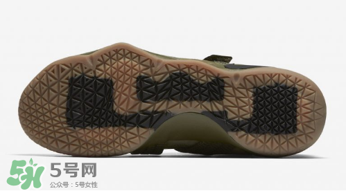 nike lebron soldier 11橄欖綠多少錢？耐克士兵11橄欖綠價格