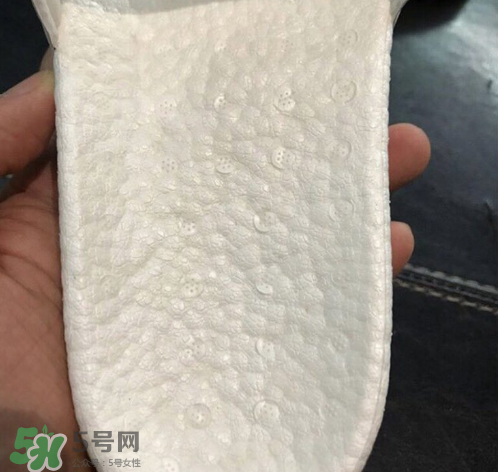 adidas全掌boost拖鞋怎么樣？阿迪達(dá)斯boost拖鞋諜照曝光