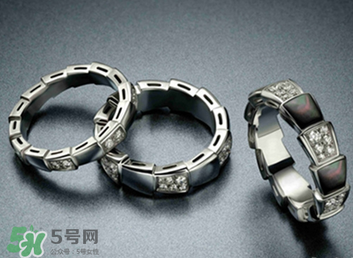 寶格麗靈蛇之戒是什么材質(zhì)？寶格麗蛇形戒指是金的嗎？
